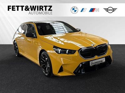 Begagnad BMW M5 M Sport 727 HK (534 kW) 2025 Gul Kombi