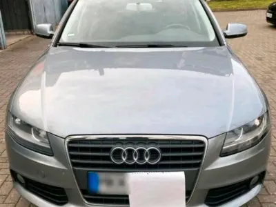 Używany Audi A4 122 KM (89 kW) 2009 Szary Sedan/Limuzyna