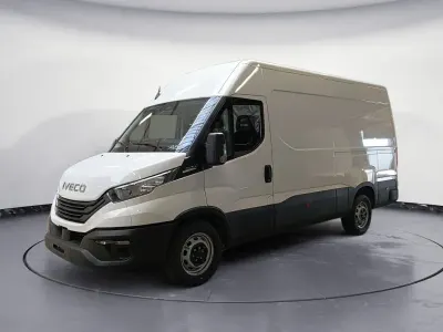 Neu Iveco Daily 158 PS (116 kW) 2026 (blanc) Van