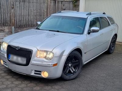 Silber Gebraucht 2005 Chrysler 300C Kombi | 1.990 € (Fairer Preis)