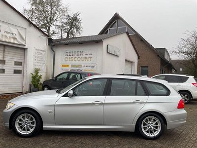 Gebraucht BMW 320 Comfort Edition 184 PS (135 kW) 2012 Silber Kombi