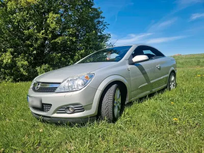 Gebraucht Opel Astra Cabriolet 115 PS (84 kW) 2008 Grau Cabrio