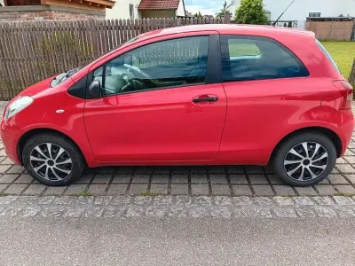 Occasion Toyota Yaris Cool 69 ch (50 kW) 2008 Rouge Citadine