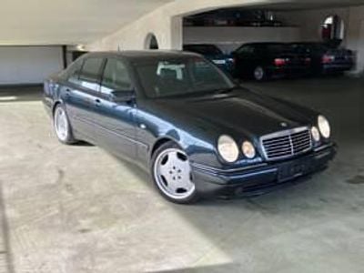 Gebraucht Mercedes E50 AMG AMG 347 PS (255 kW) 1970 Blau Limousine