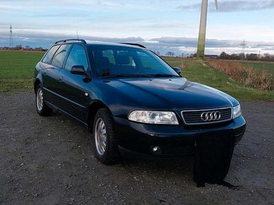 Gebraucht Audi A4 101 PS (74 kW) 1999 Blau Kombi