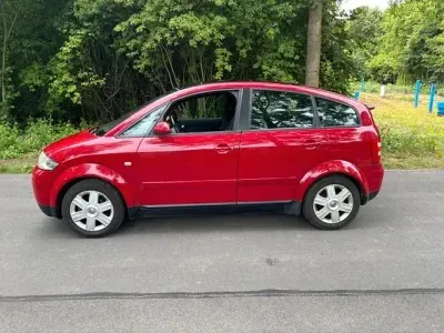 Gebraucht Audi A2 75 PS (55 kW) 2003 Rot Kleinwagen