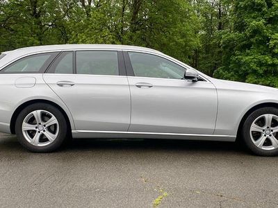 Mercedes E220