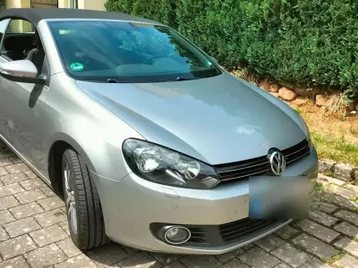Gebraucht VW Golf Cabriolet 105 PS (77 kW) 2012 Grau Cabrio
