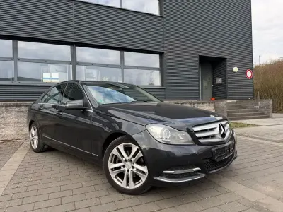 Second-hand Mercedes C220