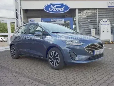 Gebraucht Ford Fiesta Titanium 125 PS (91 kW) 2023 Chromablau Kleinwagen