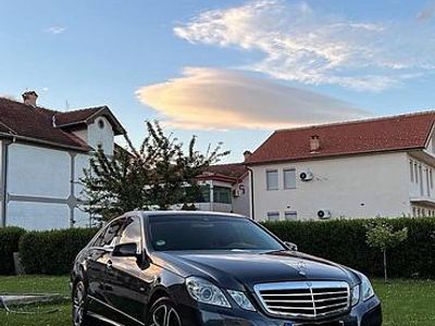 Gebraucht Mercedes E200 184 PS (135 kW) 2009 Braun Limousine