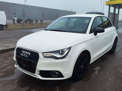 Weiß Gebraucht 2013 Audi A1 Sportback Ambition Kleinwagen | 8.200 € (Guter Preis)