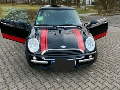 Gebraucht Mini ONE 90 PS (66 kW) 2002 Schwarz Kleinwagen