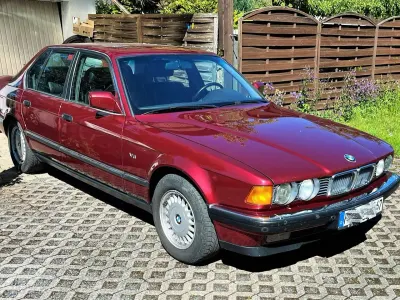Gebraucht BMW 730 218 PS (160 kW) 1992 Rot Limousine