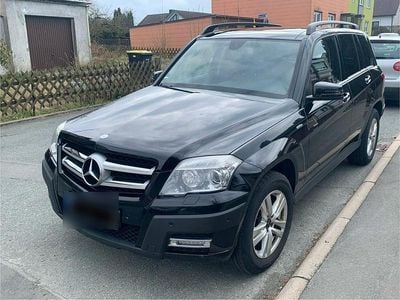 Second-hand Mercedes GLK220 170 CP (125 kW) 2011 Negru SUV