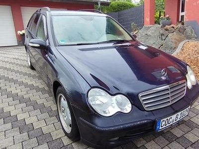 Mercedes C220
