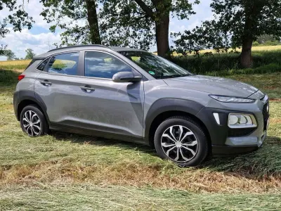Gebraucht Hyundai Kona 120 PS (88 kW) 2020 Grau SUV