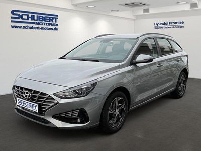 Silber Gebraucht 2023 Hyundai i30 Select Kombi | 18.490 € (Fairer Preis)