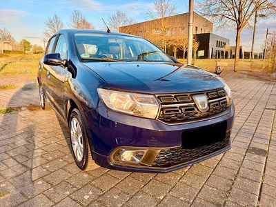 Second-hand Dacia Sandero 90 CP (66 kW) 2019 Albastru Berlinǎ