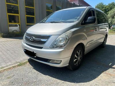 Hyundai H-1