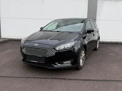 Gebraucht Ford Focus Titanium 125 PS (91 kW) 2017 Schwarz Limousine
