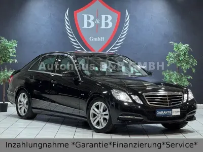 Używany Mercedes E300 Avantgarde 231 KM (169 kW) 2010 Czarny Sedan/Limuzyna