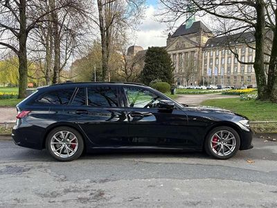 Second-hand BMW 320 M Sport 190 CP (139 kW) 2022 Negru Break