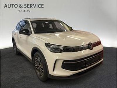 Neu VW Tiguan 150 PS (110 kW) 2026 Weiß (pure white uni) SUV