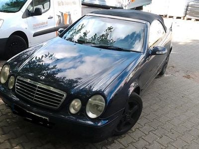 Mercedes CLK230