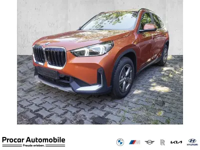 Gebraucht BMW X1 Shadowline 150 PS (110 kW) 2023 Orange SUV