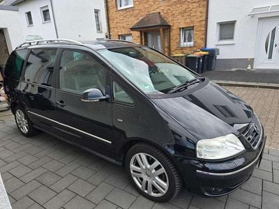 VW Sharan