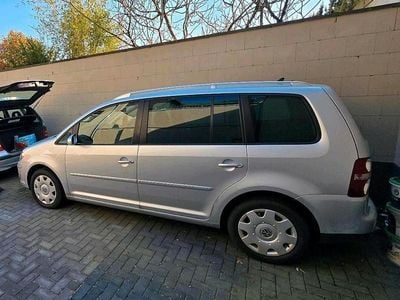 Gebraucht VW Touran 140 PS (102 kW) 2008 Silber Van / Kleinbus