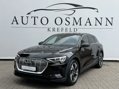 Gebraucht Audi e-tron Sport 230 kW (313 PS) 2023 Brillantschwarz SUV