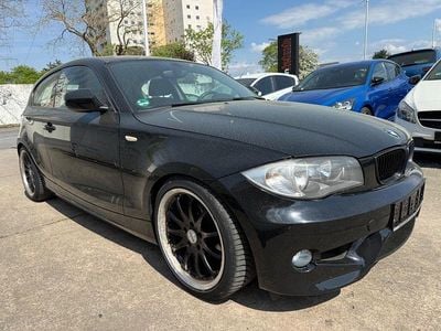Gebraucht BMW 116 Advantage 122 PS (89 kW) 2010 Schwarz Kleinwagen