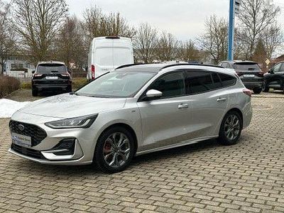 Gebraucht Ford Focus ST-Line X 155 PS (114 kW) 2025 Silber Limousine