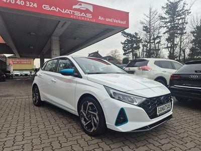 Gebraucht Hyundai i20 Intro Edition 101 PS (74 kW) 2021 Weiß Limousine