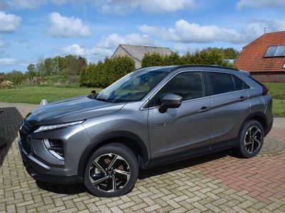 gebraucht Mitsubishi Eclipse Cross 2.4 PLUG-IN HYBRID 4WD Basis Basis