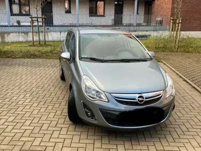 Gebraucht Opel Corsa 87 PS (63 kW) 2012 Grau Kleinwagen