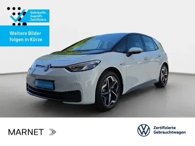 Gebraucht VW ID.3 Pure 110 kW (150 PS) 2022 Gletscherweiß metallic/schwarz Kleinwagen