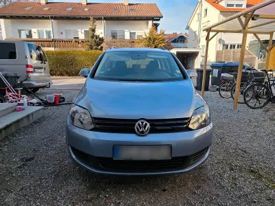 Gebraucht VW Golf Plus Cross 102 PS (75 kW) 2009 Blau Limousine