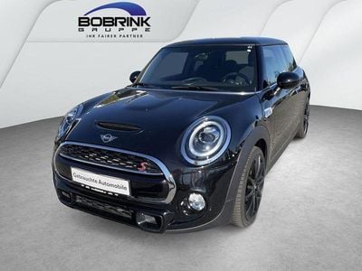Second-hand Mini Cooper S Chili 192 CP (141 kW) 2019 Negru Hatchback