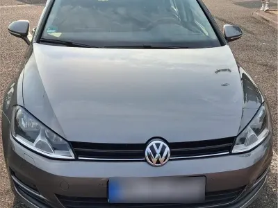 Gebraucht VW Golf VII Cup 110 PS (80 kW) 2014 Andere farben Limousine