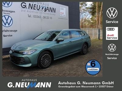 Gebraucht VW Passat Elegance 150 PS (110 kW) 2024 Grün Kombi