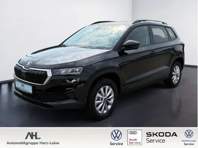 Neu Skoda Karoq Selection 150 PS (110 kW) 2026 Schwarz SUV