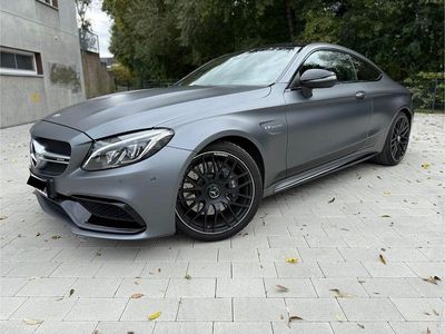 Mercedes C63 AMG