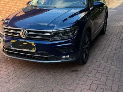 Gebraucht VW Tiguan Comfortline 190 PS (139 kW) 2020 Blau SUV