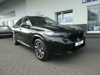 Gebraucht BMW X6 M Sport 381 PS (280 kW) 2023 Schwarz SUV