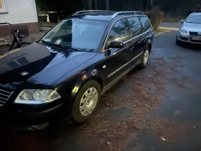 Gebraucht VW Passat 110 PS (80 kW) 2003 Schwarz Kombi