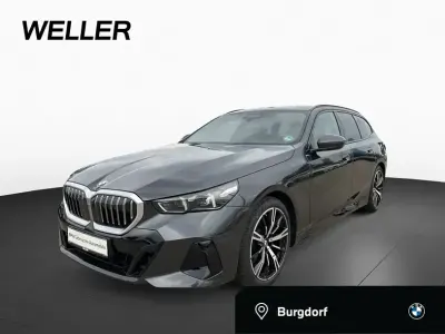 Gebraucht BMW 520 Comfort Edition 197 PS (144 kW) 2025 Sophistograu (grau) Kombi
