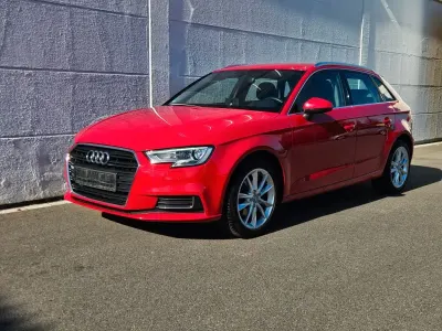 Używany Audi A3 Design 116 KM (85 kW) 2018 Czerwony Sedan/Limuzyna